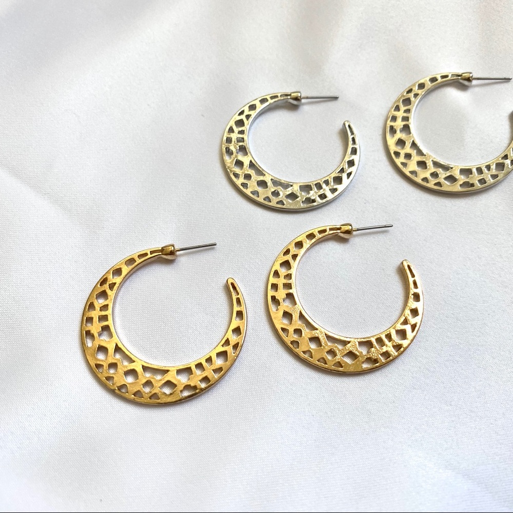 Crescent Moon Shaped Earrings - Picture 5 of 8